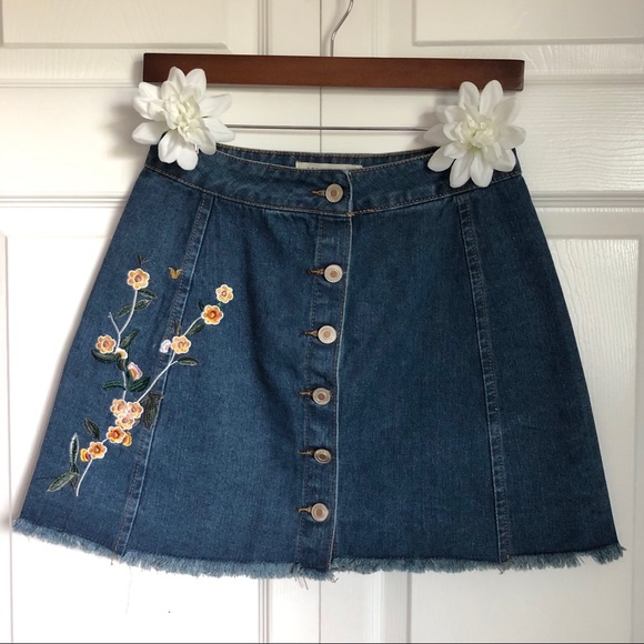 Dresses & Skirts - Streetwear Society button down denim skirt size M
